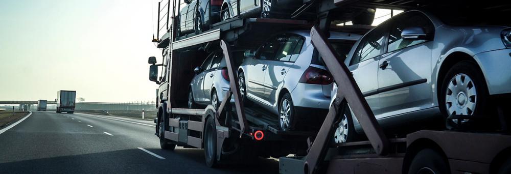 The Types of Trailers and Trucks Used To Ship A Car